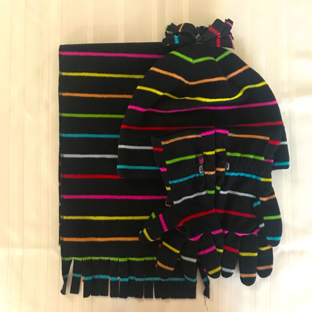 Kid’s scarf set